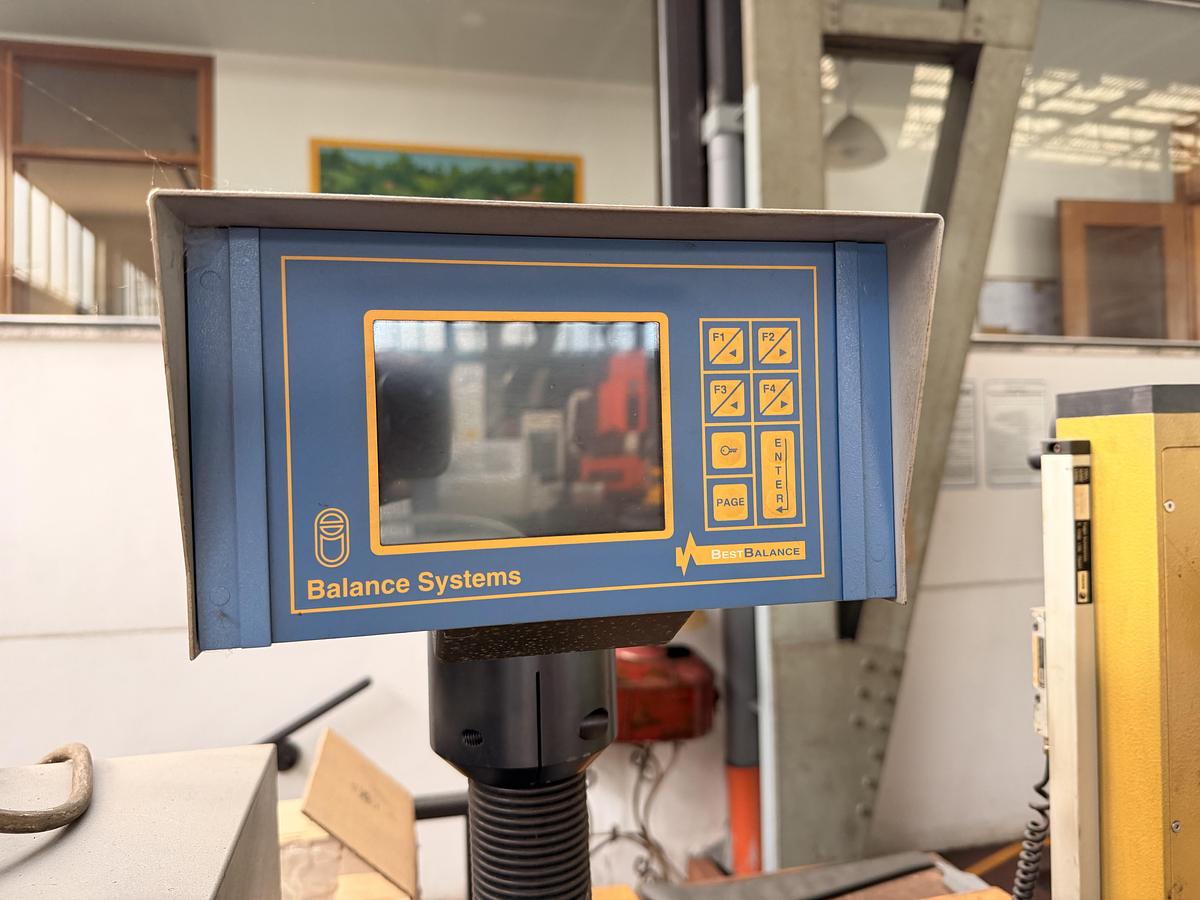 Usato Bilanciatrice per Utensili ad Asse Verticale BALANCE SYSTEM BB2000