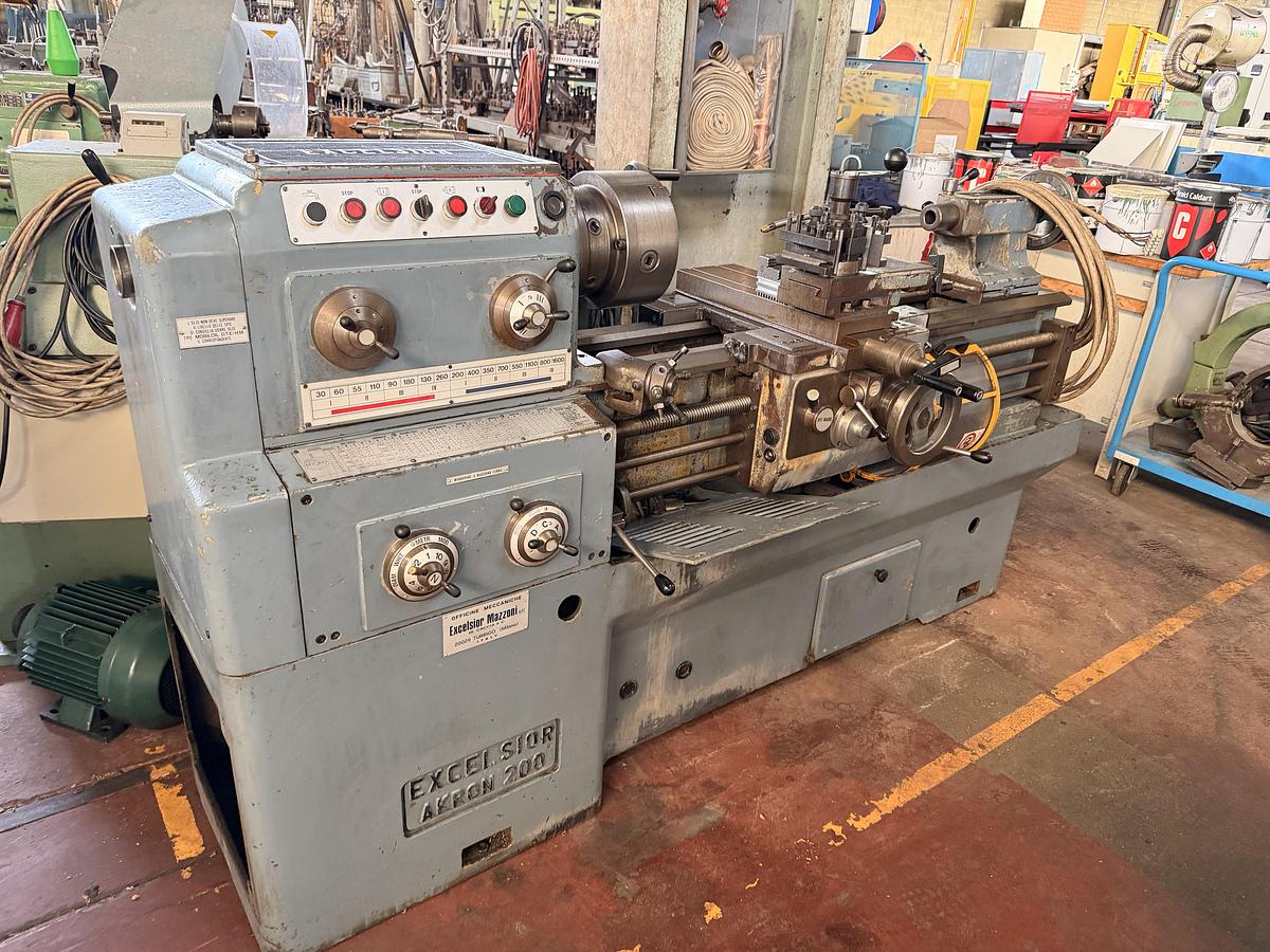 Usato Tornio Parallelo EXCELSIOR AKRON
