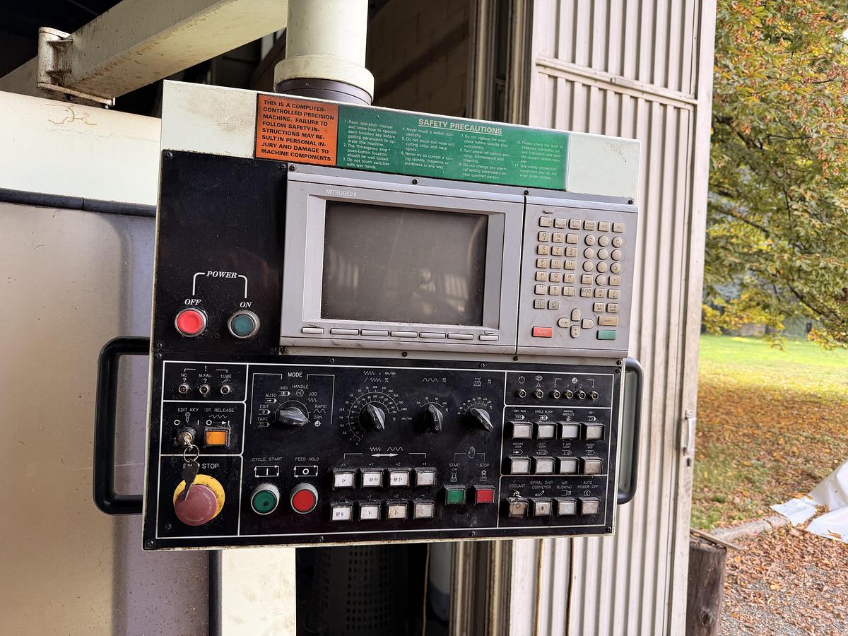 Usato Centro di Lavoro Verticale TAKUMI SEIKI V11A