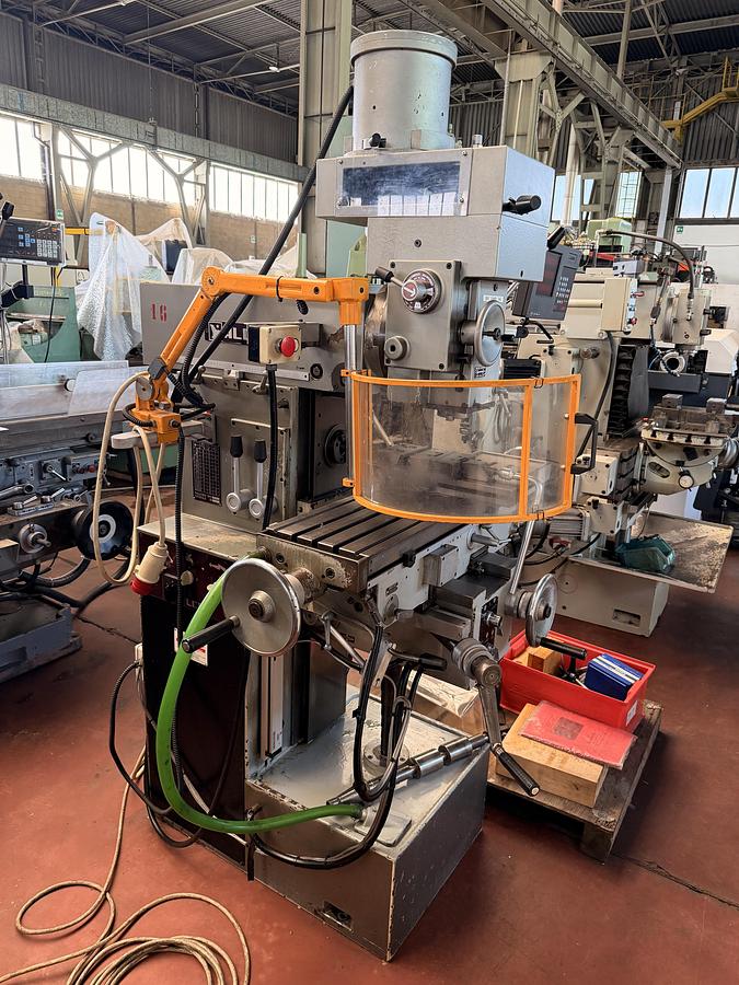 Ottime Fresatrice a Torretta ALCOR F10AOC