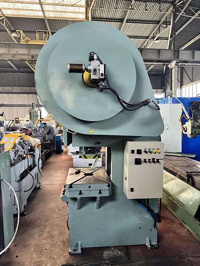 Usato Pressa Eccentrica BULGARIA M3 PE63A