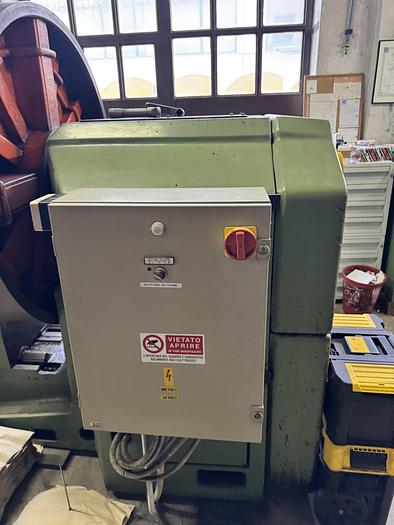 Usato Tornio a BancoTACCHI FTA 41