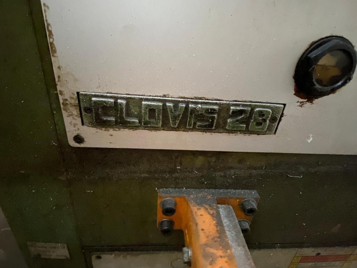 Usato Tornio Parallelo MERLI CLOVIS 28