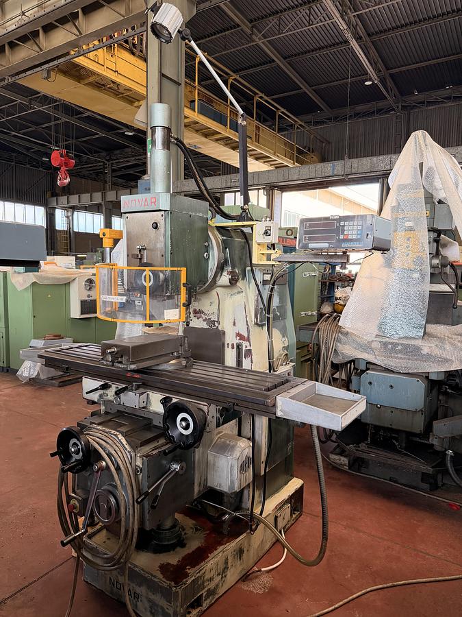 Buone Fresatrice Verticale NOVAR 1500 V