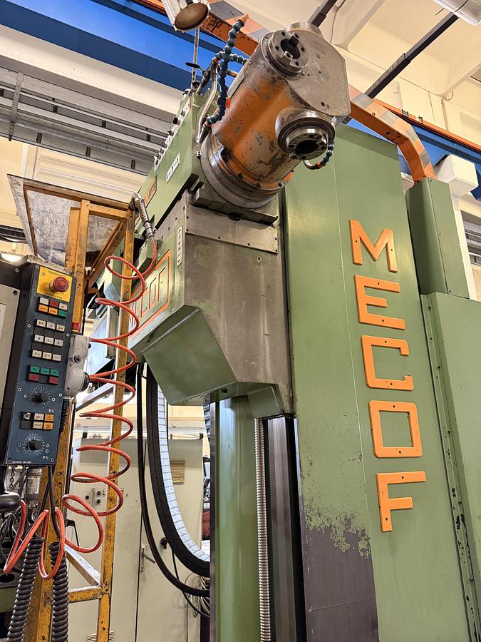 Installata Fresa a Banco Fisso Cnc MECOF CS 88 G