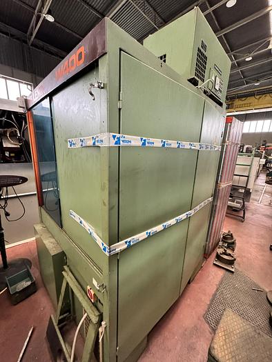 Usato Centro di lavoro verticale Willemin W 400