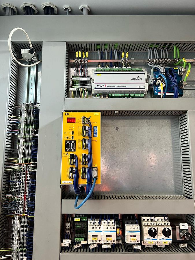 Installata Pressa Piegatrice Cnc BYSTRONIC XPERT 400 x 6200