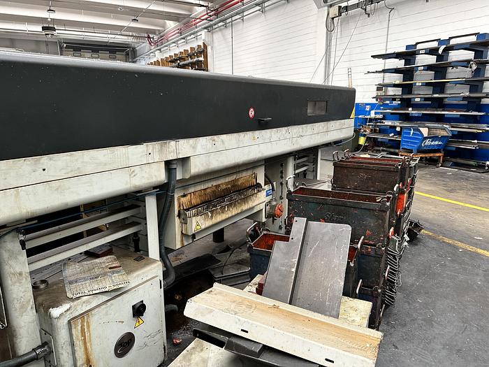 Installata Centro di Tornitura Multiasse HYUNDAI KIA SKT 250 TTSY / 18ITB