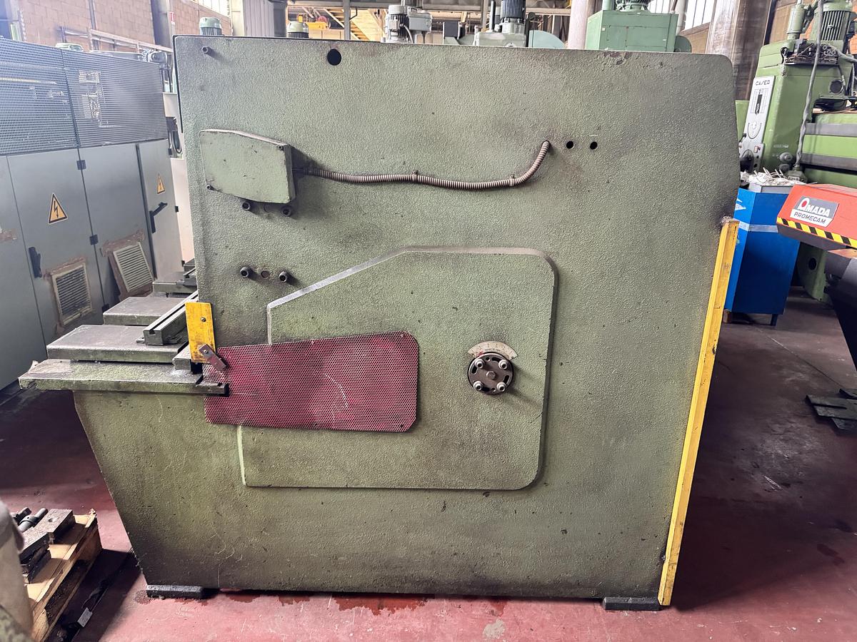 Buone Cesoia a Ghigliottina Oleodinamica OMAG CI 304