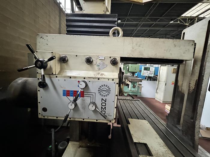 Usato Fresa a Banco Fisso ARNO NOMO