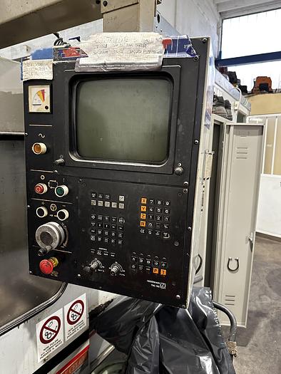 Installata 1988 BRIDGEPORT INTERACT 520 V