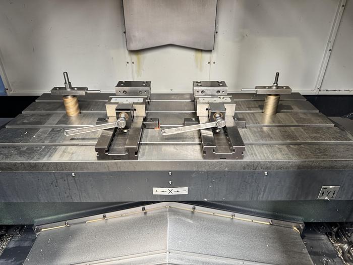 As new Centro di Lavoro Verticale DOOSAN DNM 5700