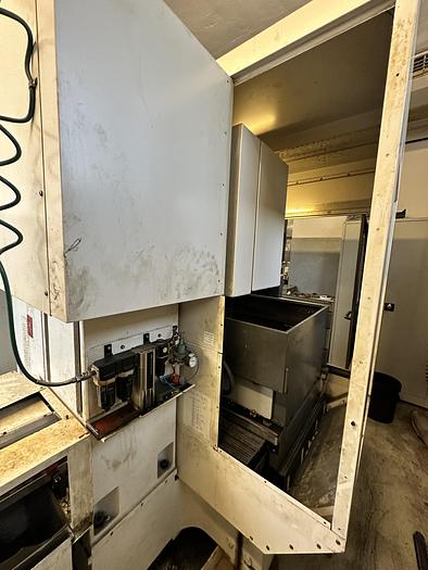 Installata Elettroerosione a Filo Cnc FANUC ROBOCUT ALPHA-1B