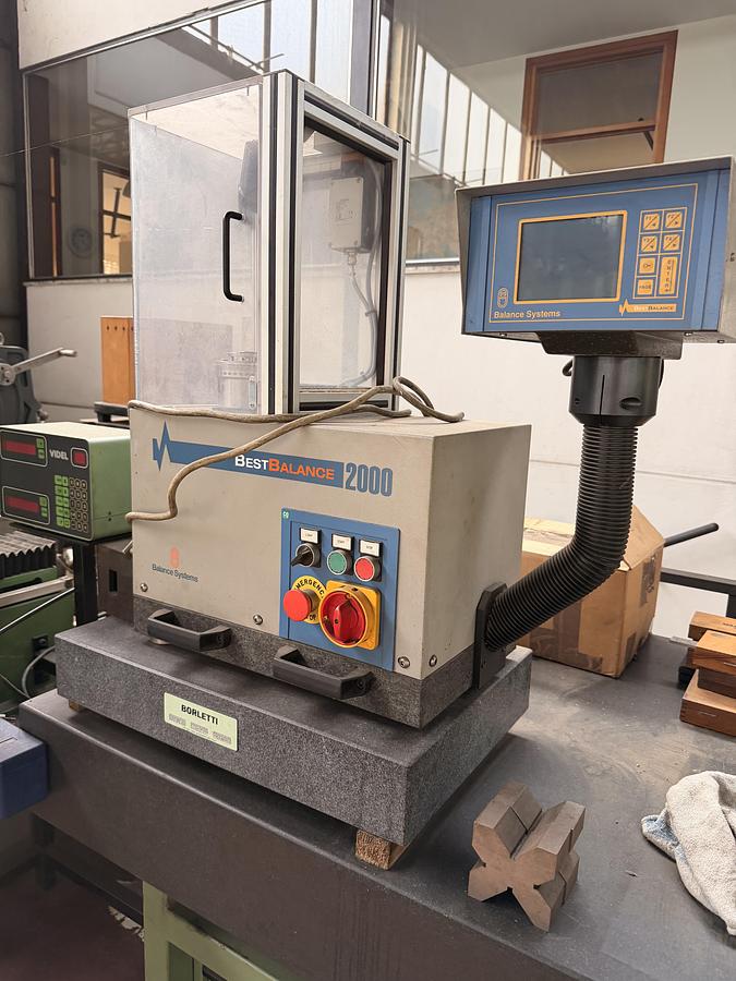 Usato Bilanciatrice per Utensili ad Asse Verticale BALANCE SYSTEM BB2000