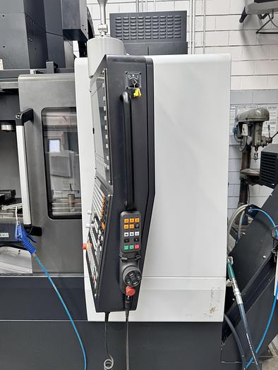 As new Centro di Lavoro Verticale DOOSAN DNM 5700