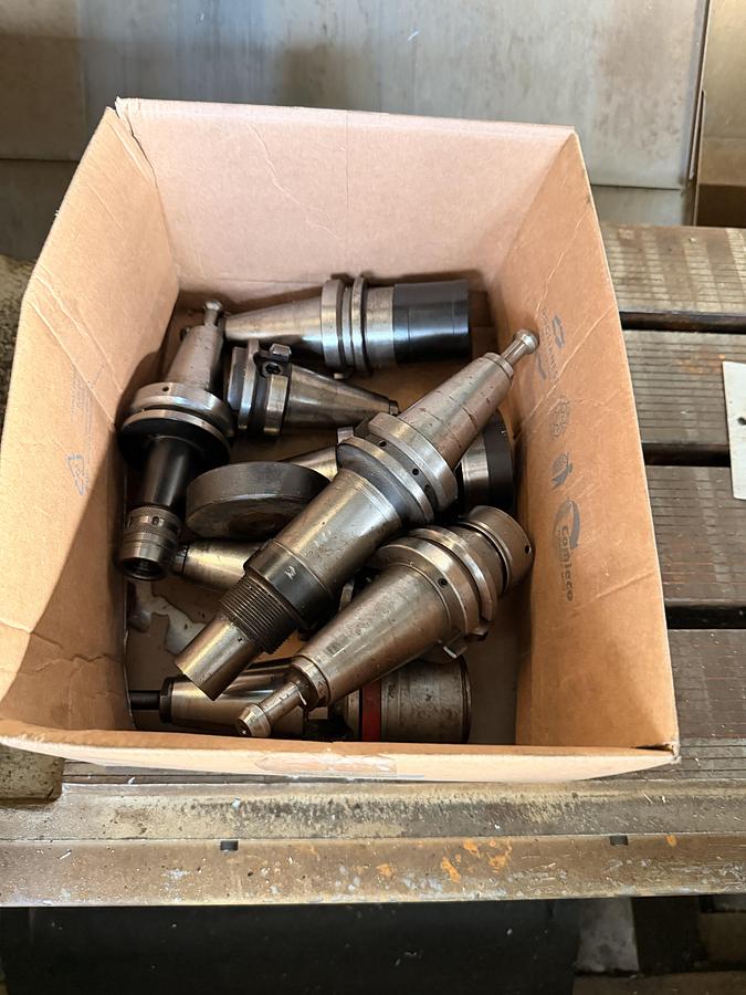 Ottime Centro di Lavoro Verticale BRIDGEPORT VMC 600 XP