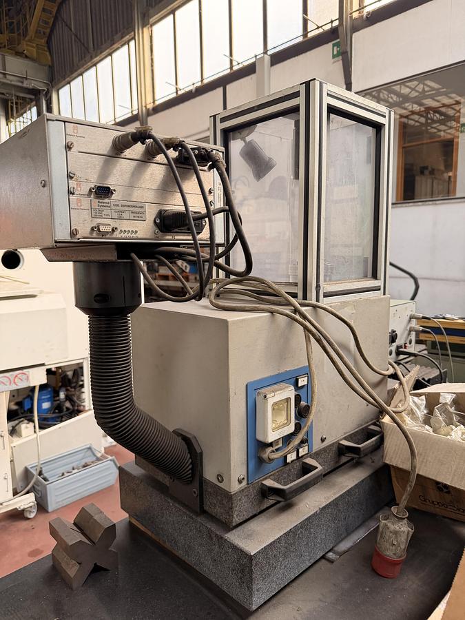 Usato Bilanciatrice per Utensili ad Asse Verticale BALANCE SYSTEM BB2000