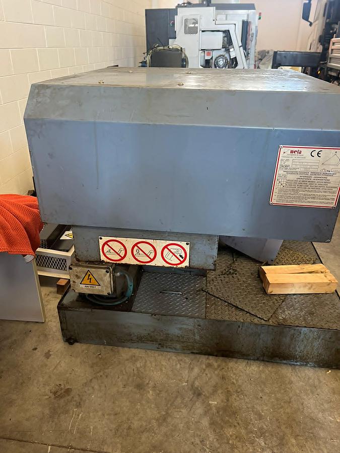 Buone Centro di Lavoro Verticale FAMUP MC 60 E