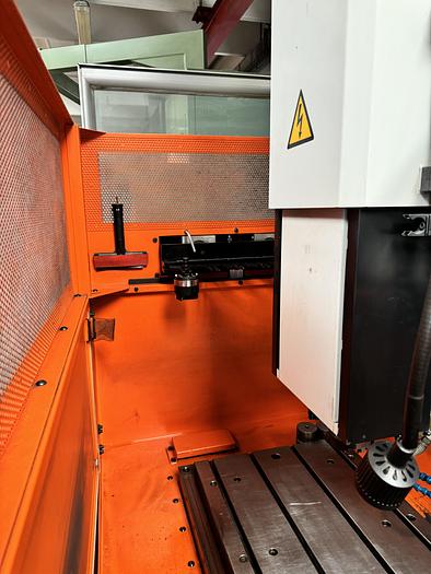 Installata 1998 CHARMILLES ROBOFORM 50