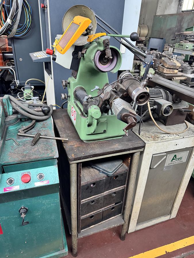 Ottime Affilatrice per Bulini MICHAEL KAMPF S/4-417