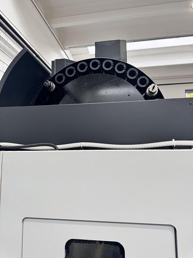 As new Centro di Lavoro Verticale DOOSAN DNM 400 II