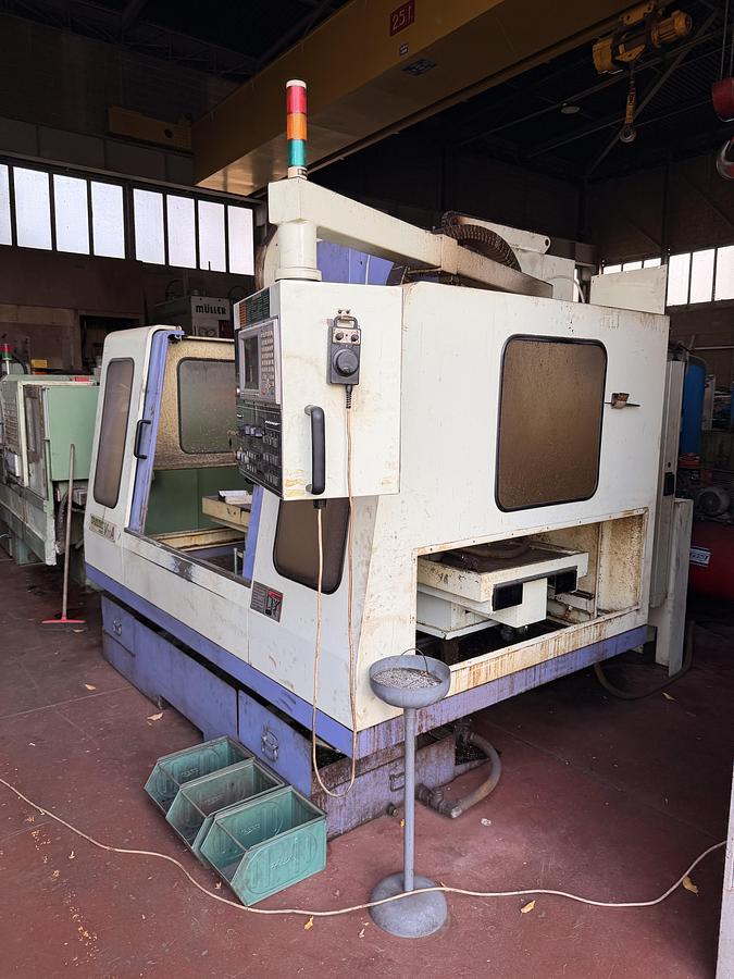 Usato Centro di Lavoro Verticale TAKUMI SEIKI V11A