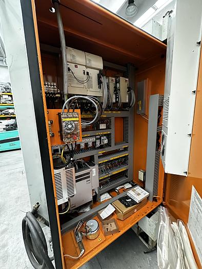 Installata 2002 HURCO VMX50 S