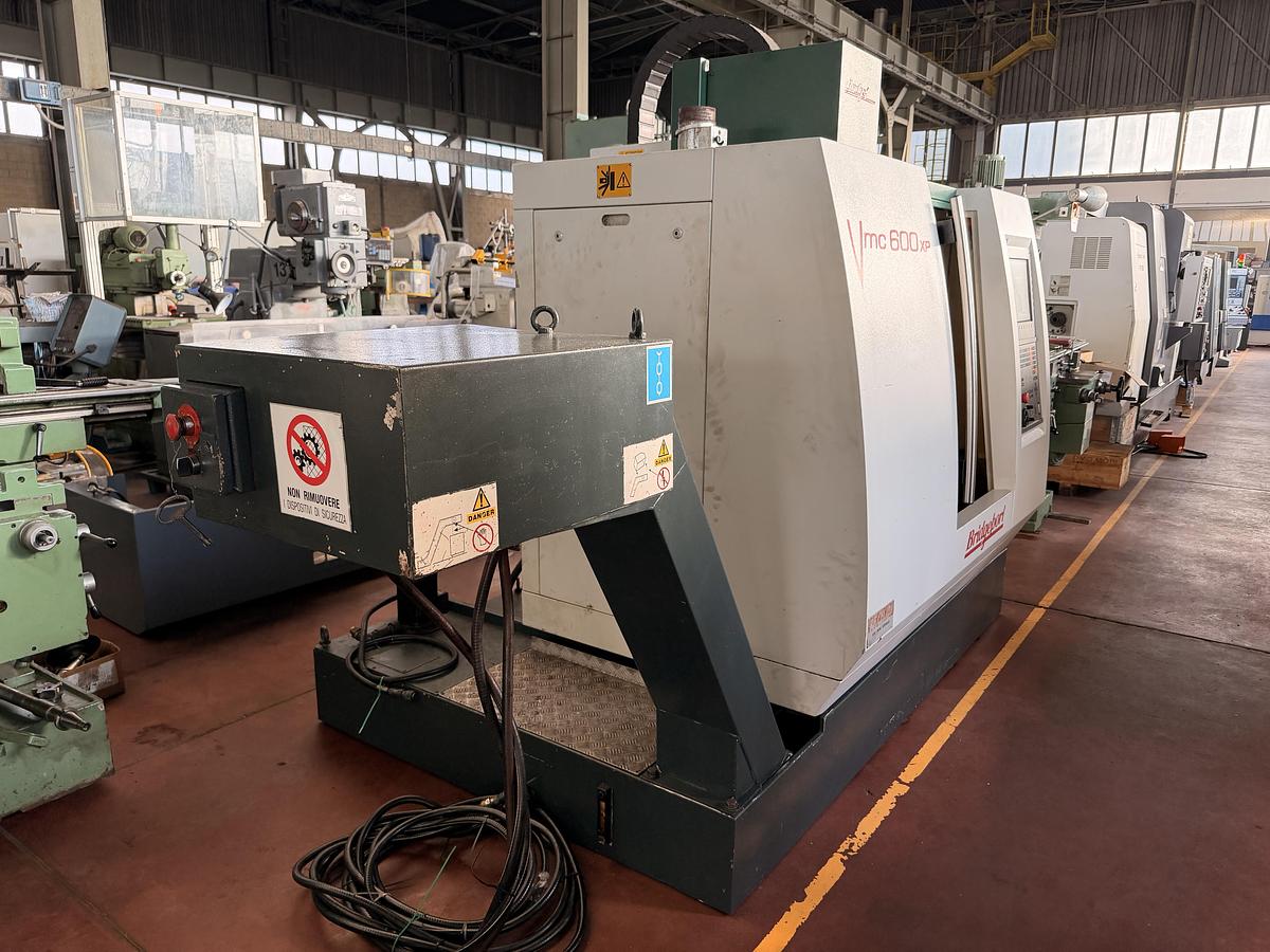 Ottime Centro di Lavoro Verticale BRIDGEPORT VMC 600 XP