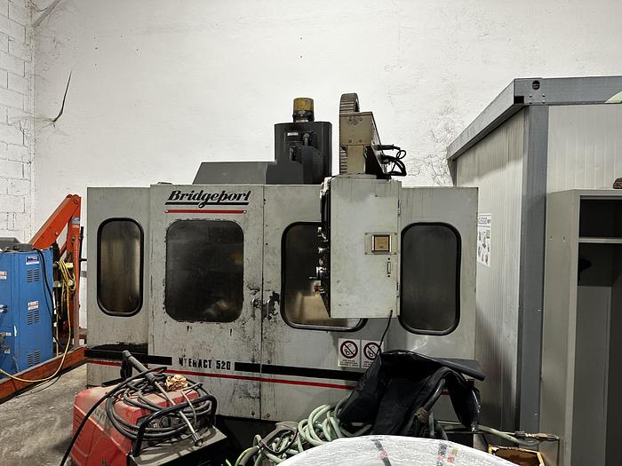 Installata 1988 BRIDGEPORT INTERACT 520 V