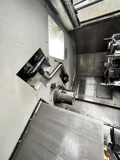 Installata Centro di Tornitura MulHYUNDAI KIA SKT 250 TTSY / 18ITB