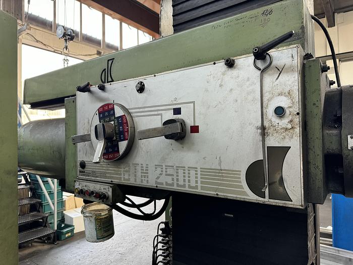 Usato Bed Type Milling Machine DEBER BTM 2500