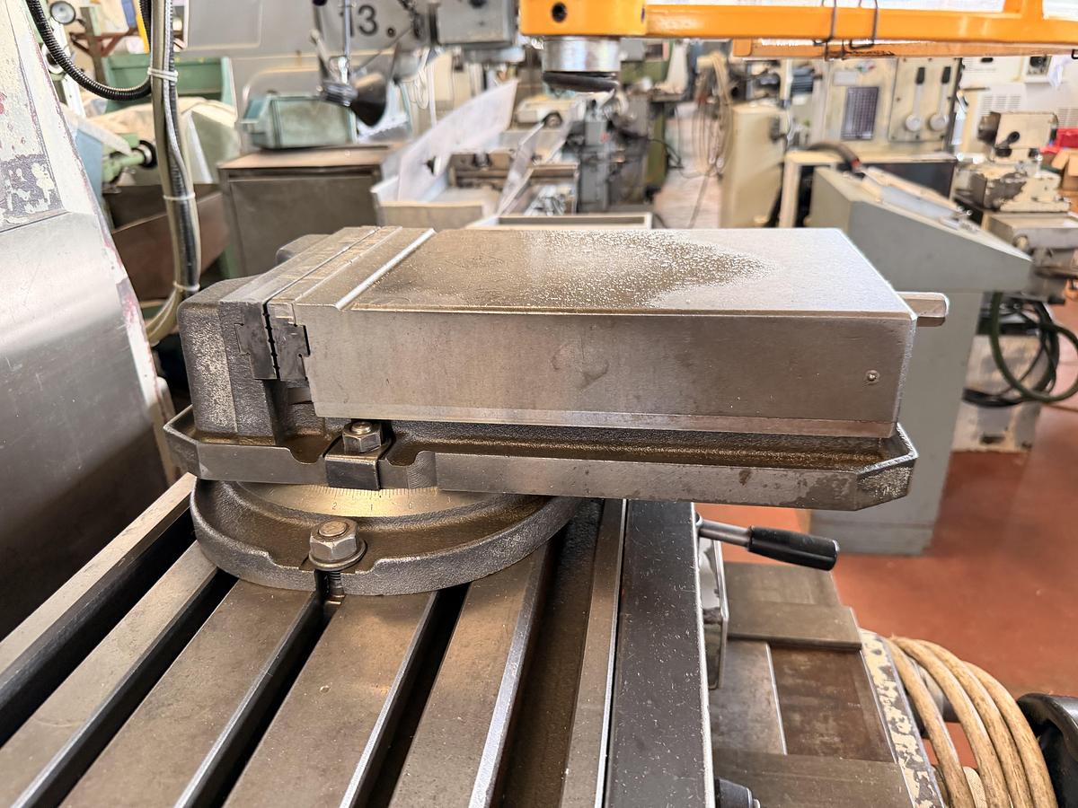 Buone Fresatrice Verticale NOVAR 1500 V