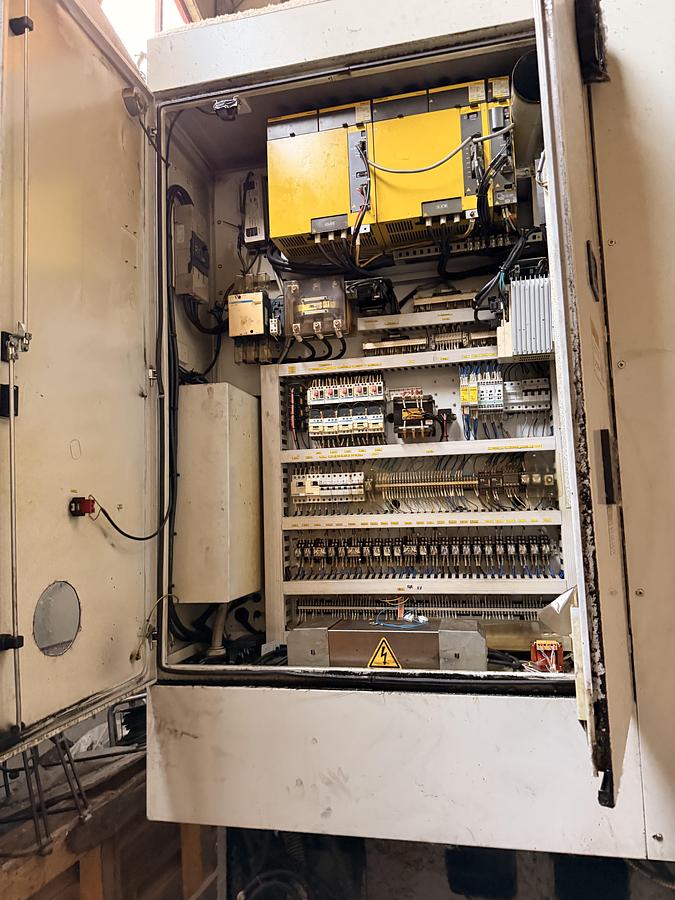 Ottime Tornio Verticale Cnc DOOSAN PUMA VT 900