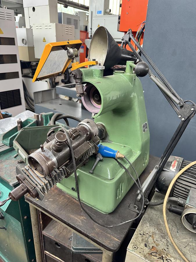 Ottime Affilatrice per Bulini MICHAEL KAMPF S/4-417