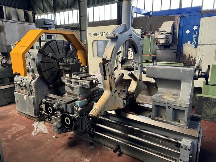 Buone Tornio Parallelo Semifrontale LOMBARDO SF 1300