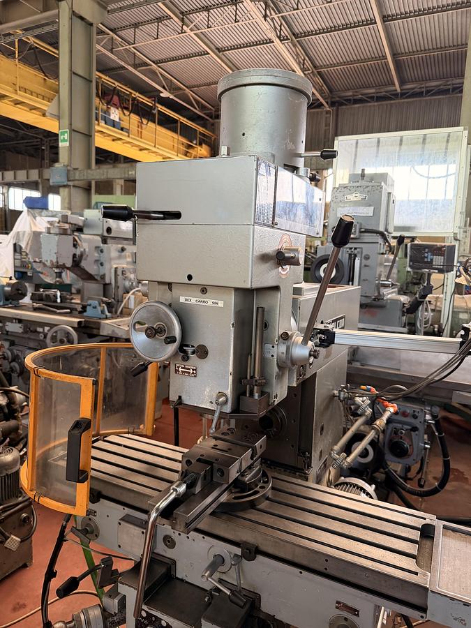 Ottime Fresatrice a Torretta ALCOR F10AOC