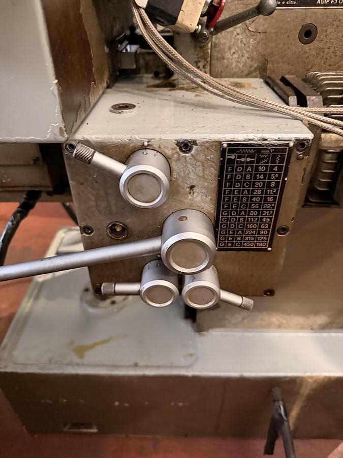 Ottime Fresatrice a Torretta ALCOR F10AOC