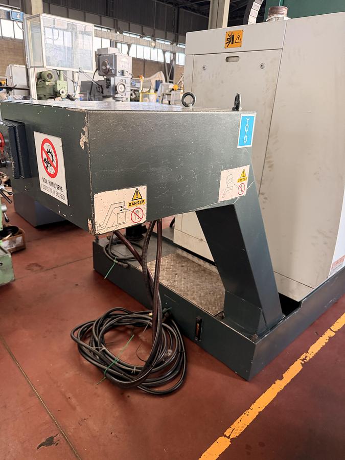 Ottime Centro di Lavoro Verticale BRIDGEPORT VMC 600 XP