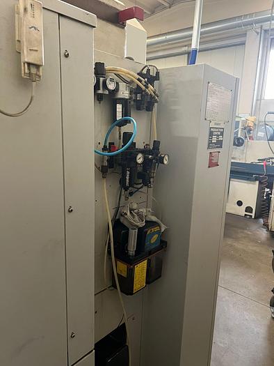 Ottime Centro di Lavoro Verticale BRIDGEPORT VMC 1000 30