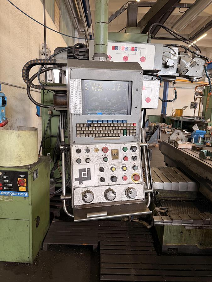 Installata Fresa a Banco Fisso Cnc  FIL FA 200