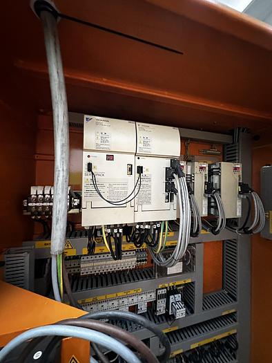 Installata 2002 HURCO VMX50 S