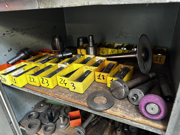 Discrete TACCHELLA 4 AM