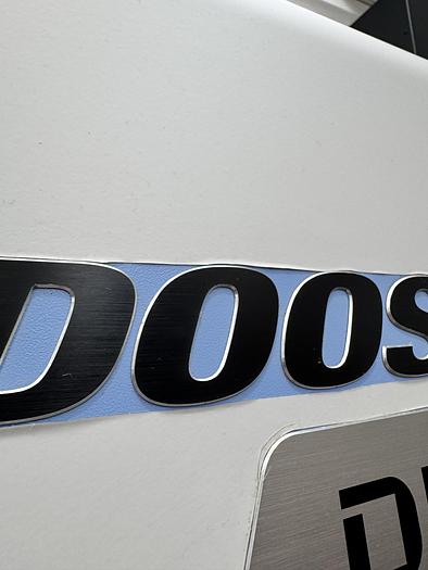 As new Centro di Lavoro Verticale DOOSAN DNM 400 II