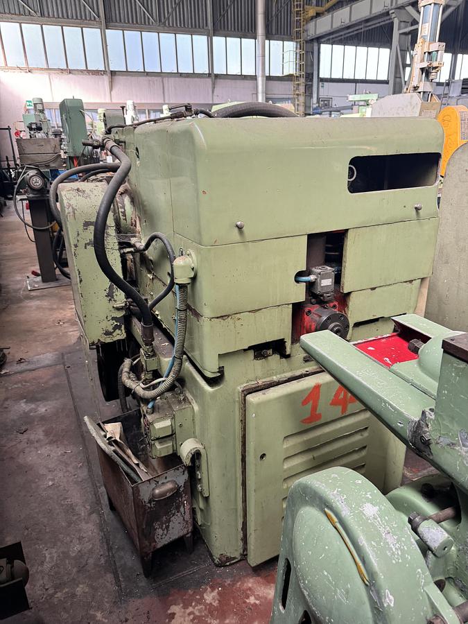 Usato Rettifica senza centri russa