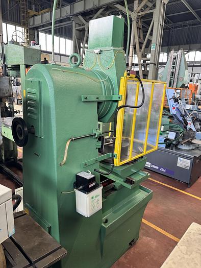 As new Stozzatrice CABE ST 300