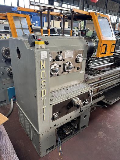 Usato Tornio Parallelo NOSOTTI 450