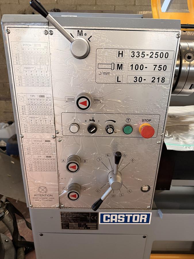 Tornio Parallelo CASTOR 200 LV