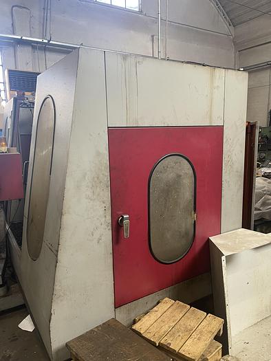 Discrete Centro di Lavoro Verticale JOHNFORD VMC 1020 A