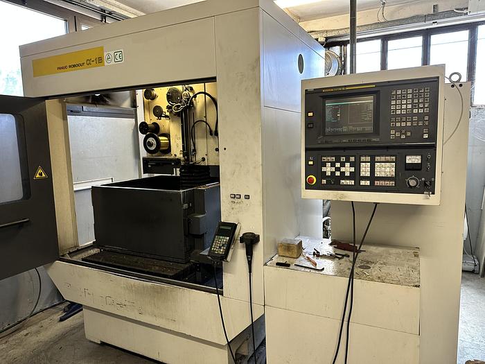 Installata Elettroerosione a Filo Cnc FANUC ROBOCUT ALPHA-1B