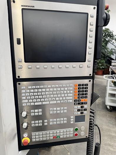 As new Centro di Lavoro Verticale DOOSAN DNM 400 II